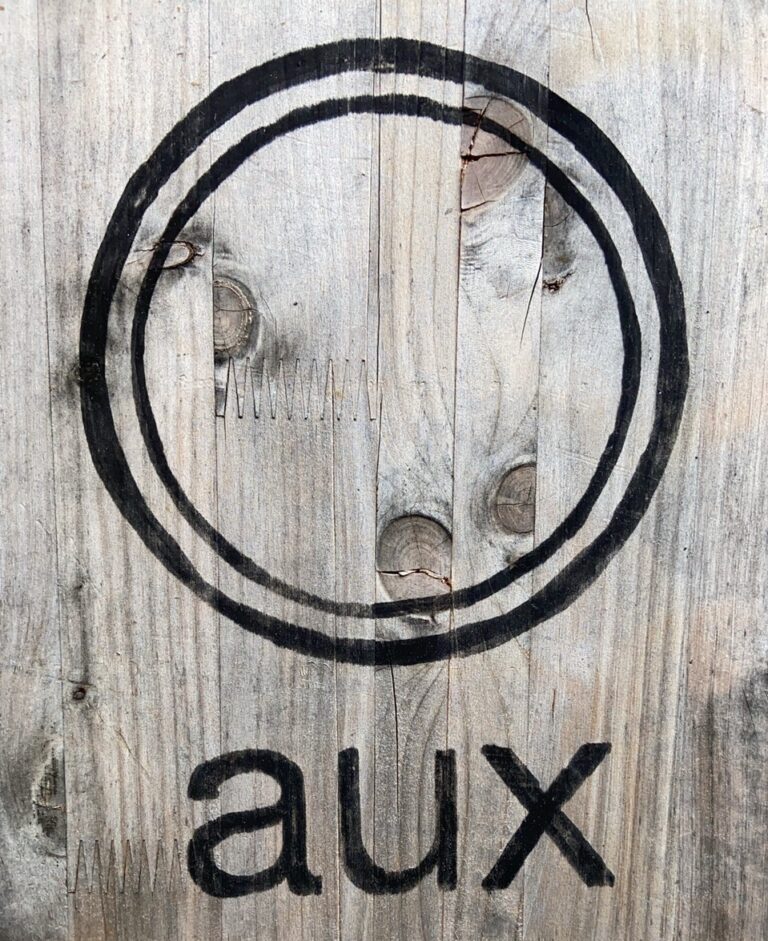 aux